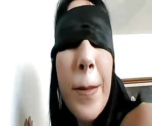 大山雀變態的婊子蹂躪